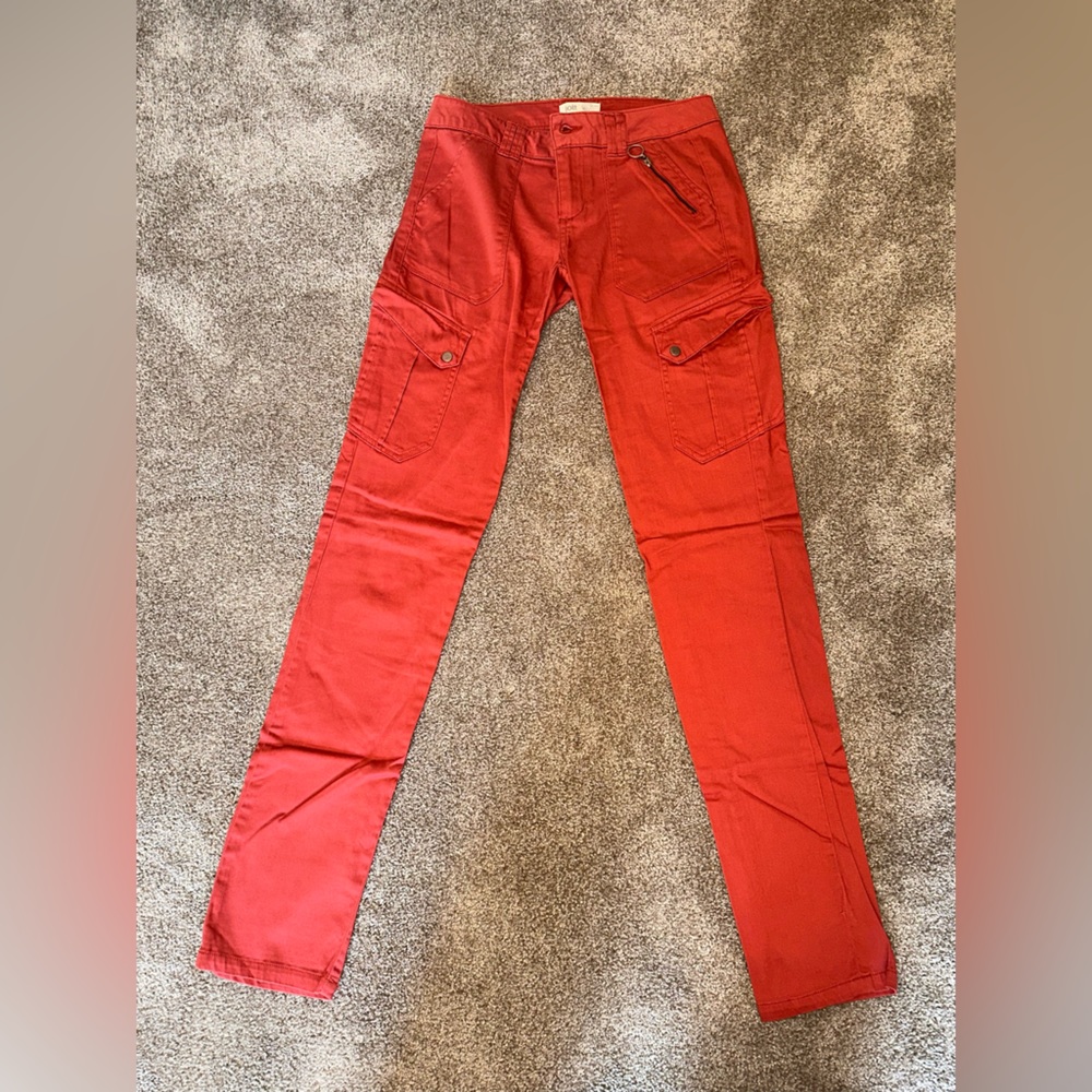 Coral cargo-like womens jeans